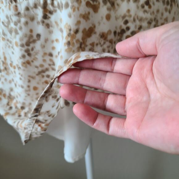 Banana Republic Silky Twist Front Blouse Size 16 New NWT Lined - Picture 9 of 11